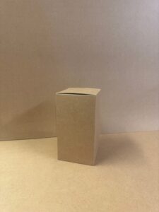 Gjafakassi 122x122x225 mm